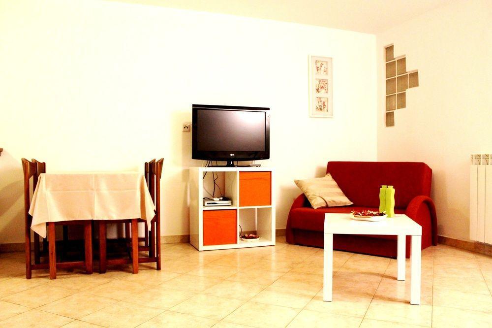 Apartments Vanda Ровинь Экстерьер фото