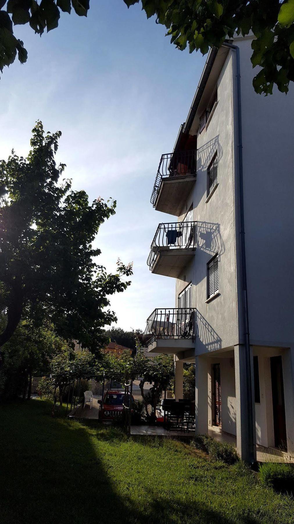 Apartments Vanda Ровинь Экстерьер фото