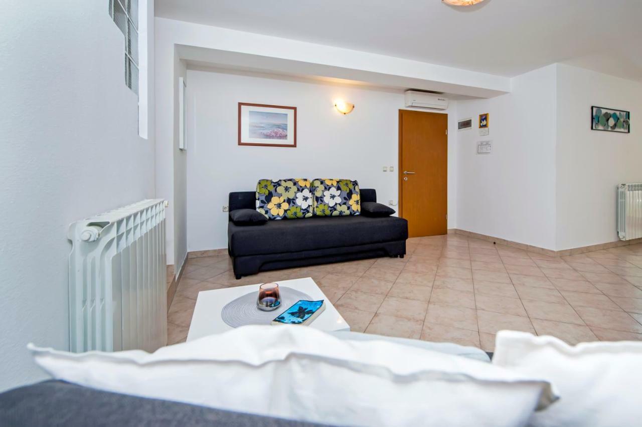 Apartments Vanda Ровинь Экстерьер фото